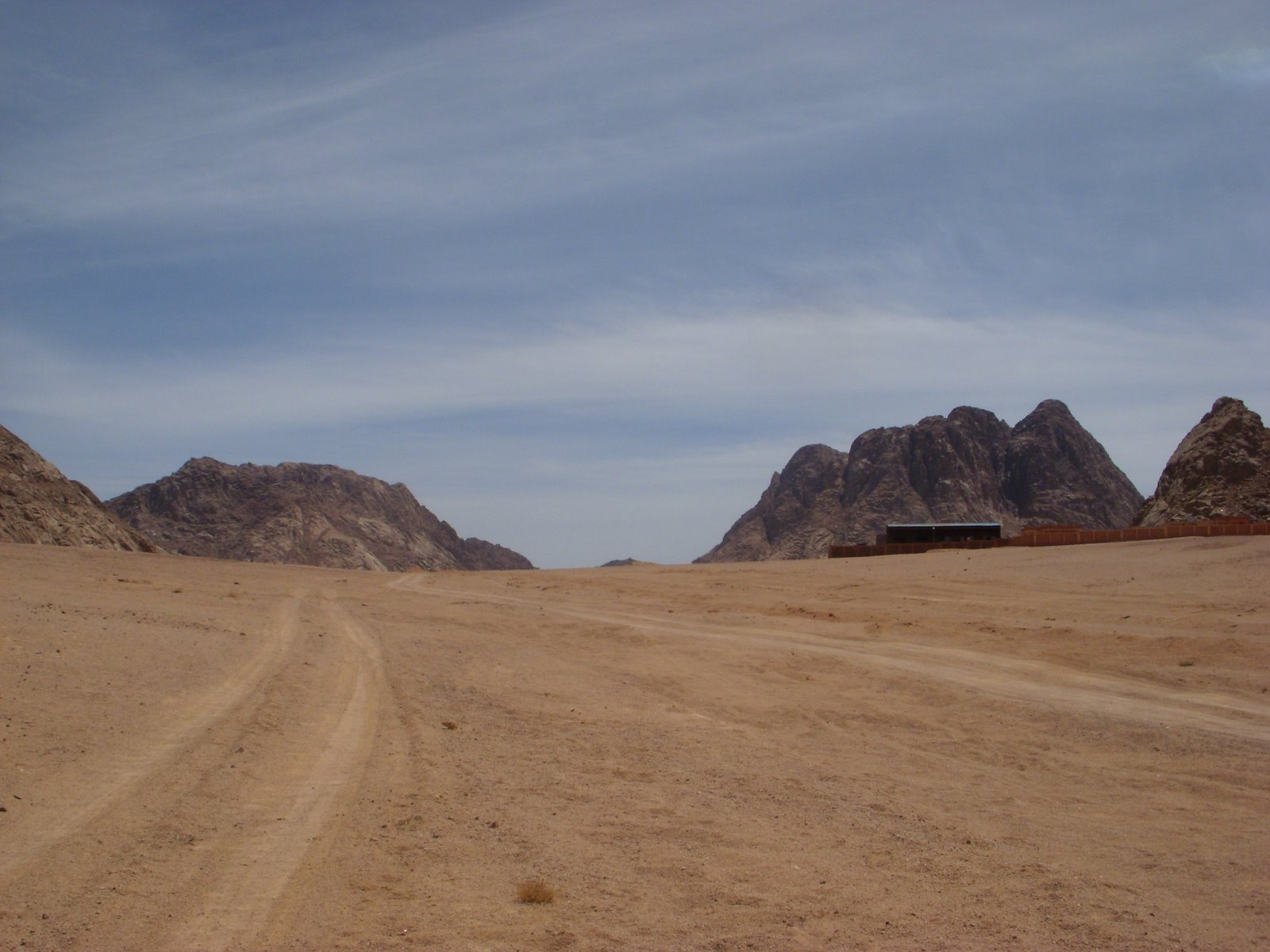 [DSCN2740.JPG]