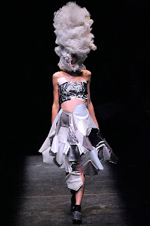 comme des garcons ss09