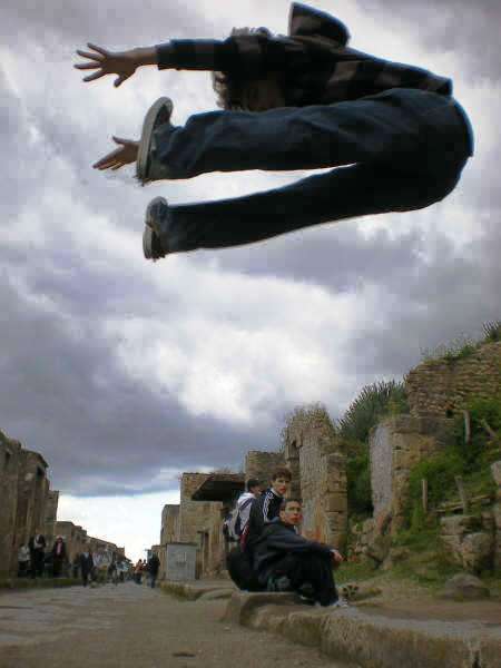 Italy+-+Rafa+-+Pompeya+-+Jumping+Picture.JPG