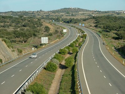 [auto-estrada[1].jpg]