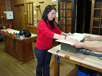 how to build a wooden model boat