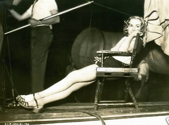 Film Noir Photos Fished from the bitstream 11