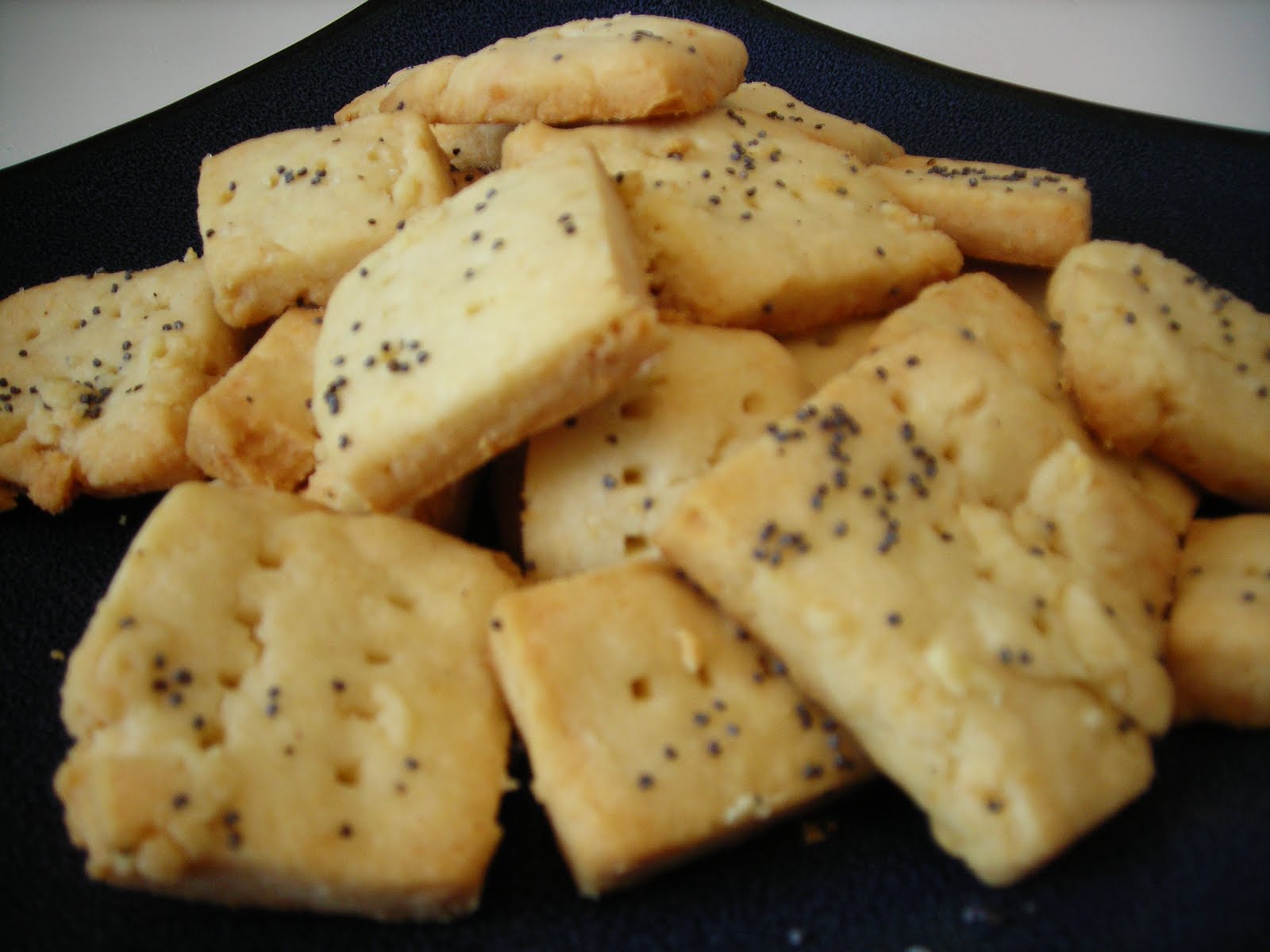 Nibbley Bits Jack Cheese & Garlic Crackers