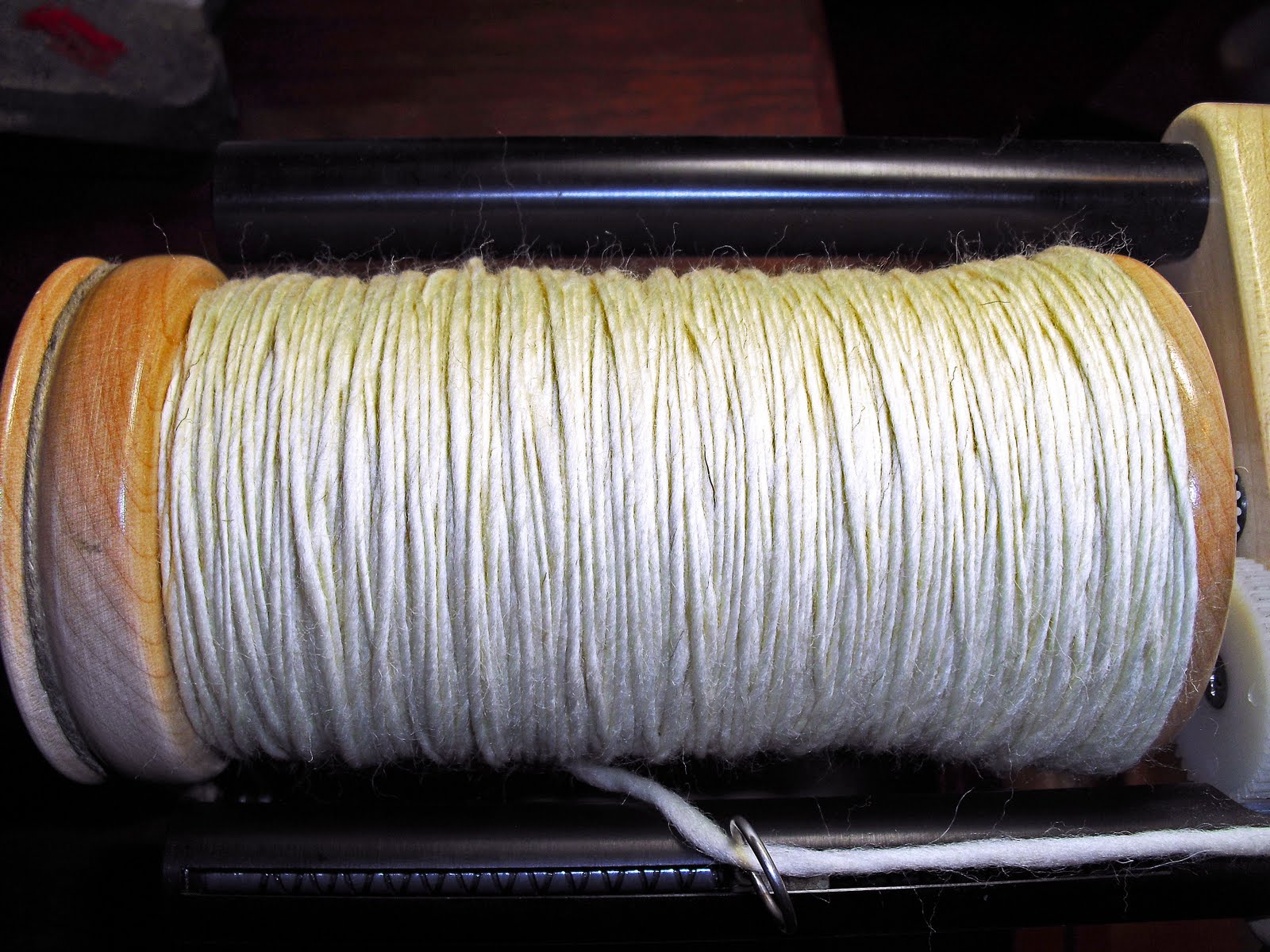 Tangible Daydreams Wet finishing singles hand spun yarn