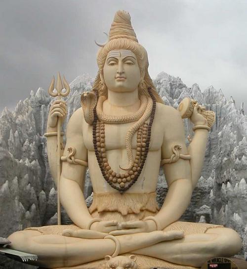 pics of god shiva. Shiva Statue in Shiv Mandir