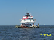 There is no life west of the Chesapeake Bay (lighthouse)