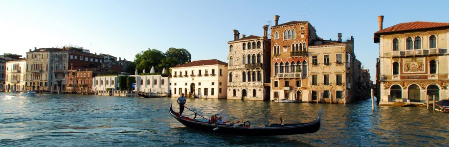 [venice-grand-canal.jpg]