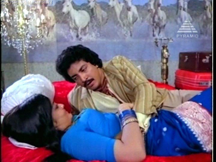 South Indian Actress: Bollywood Actress Anuradha Romantic(Never Seen