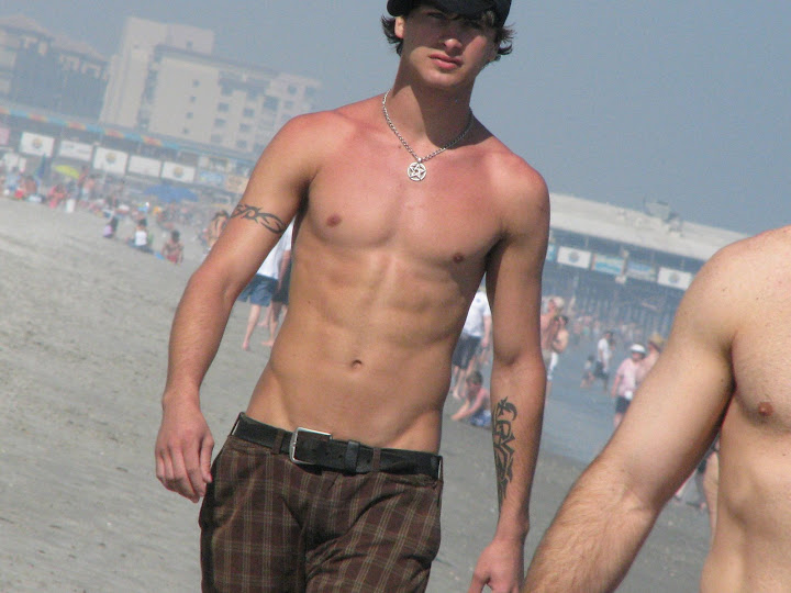 beautiful+on+the+beach.jpg