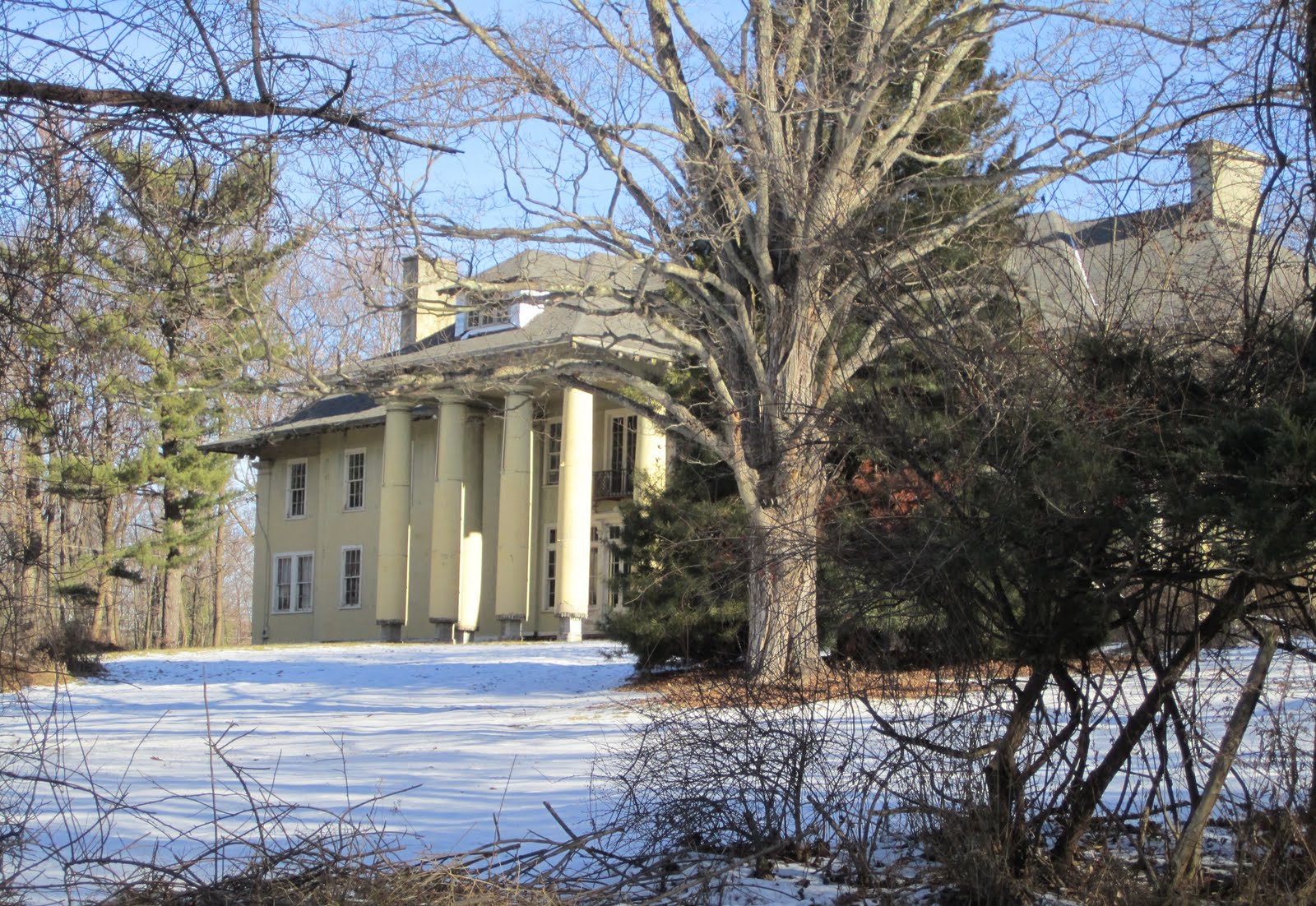 BIG OLD HOUSES A fine old house in Millbrook
