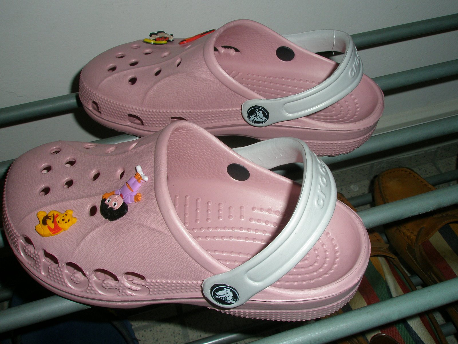 [Rojak,+Crocs,+Loot+026.jpg]