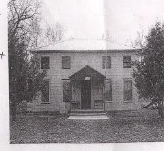 1995 photo of the old hotel