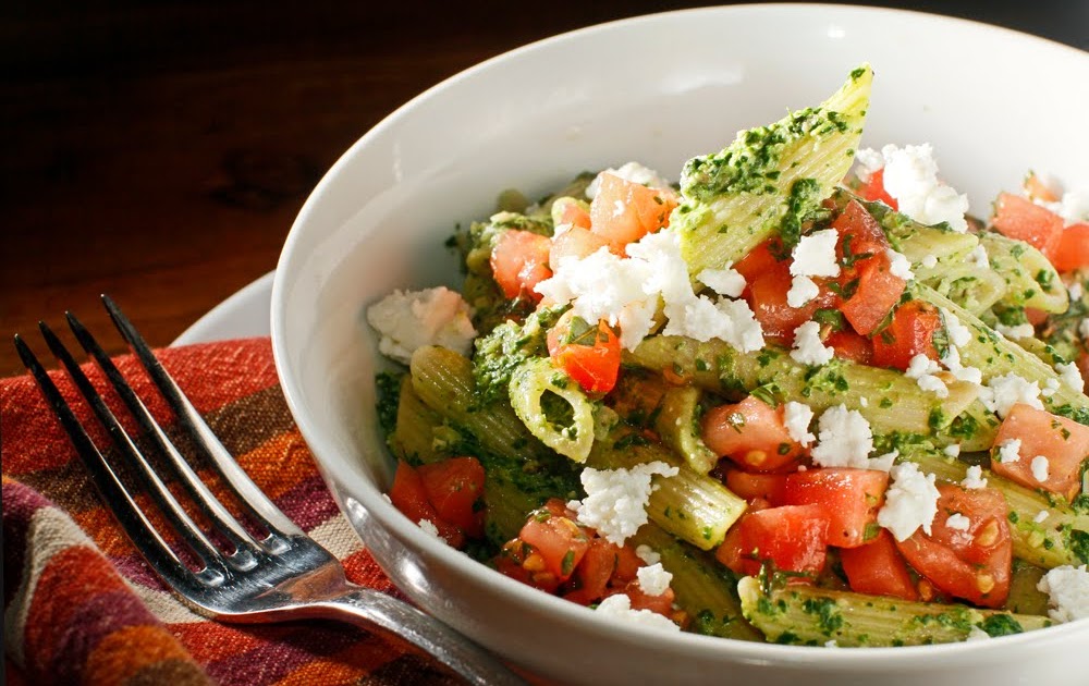 The Chubby Vegetarian Parsley + Spinach + Walnut Pesto