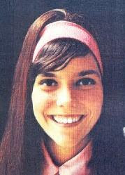 http://2.bp.blogspot.com/_9J4wD5YkcUM/SoDRn3VoakI/AAAAAAAAAAU/eA_HQ6YBM6U/s320/Karen Carpenter 0104.JPG