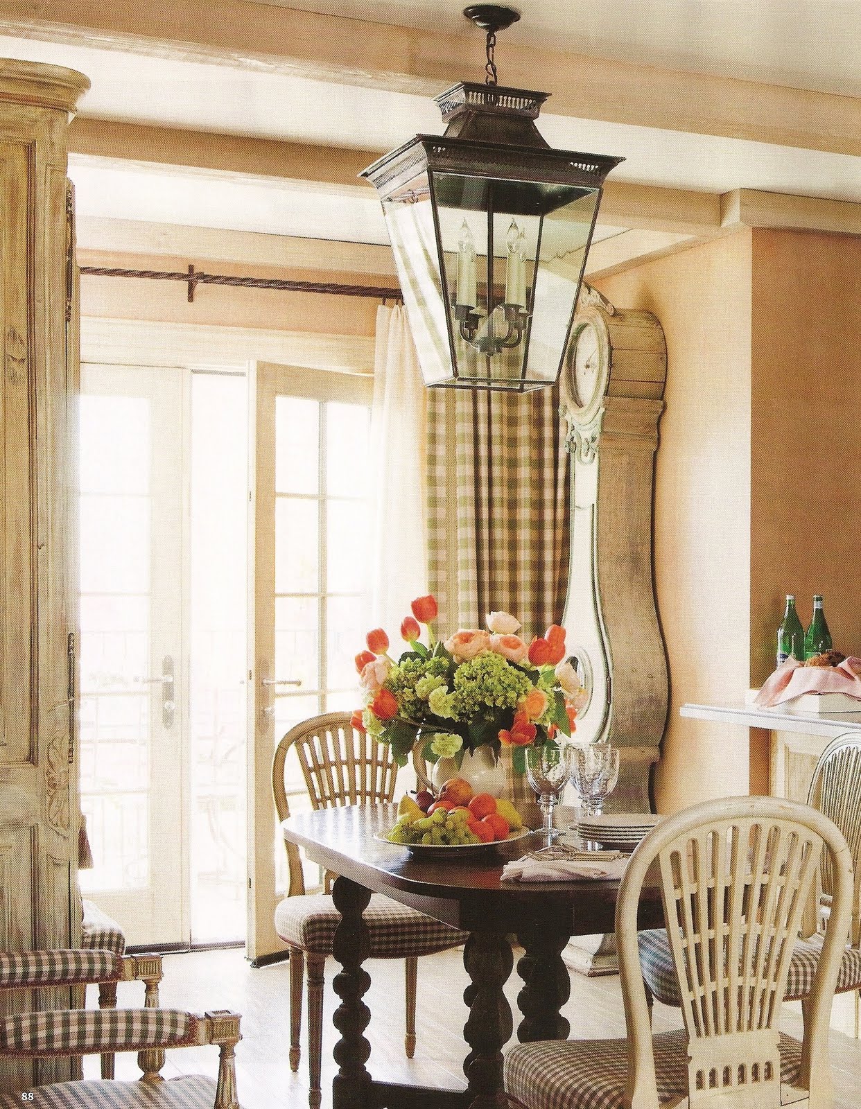 Acanthus And Acorn Drapery Rods What S In Style