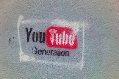 youtube logo wallpainting