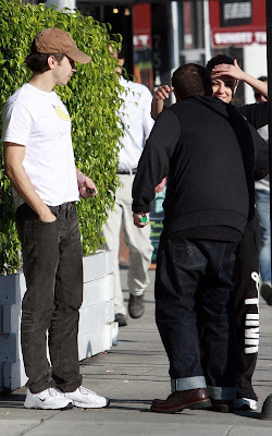 Mila Kunis, Justin Long, Jonah Hill, Anna Faris, Sam Rockwell, Entertainment