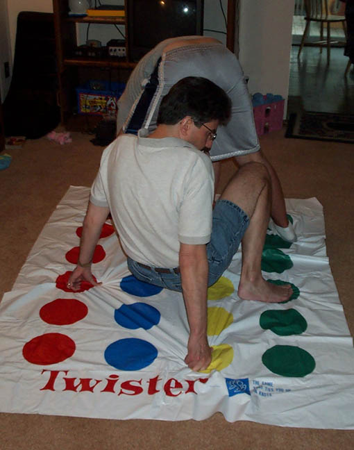 [Twister+-+Dad+and+Matthew+Battle+4.jpg]