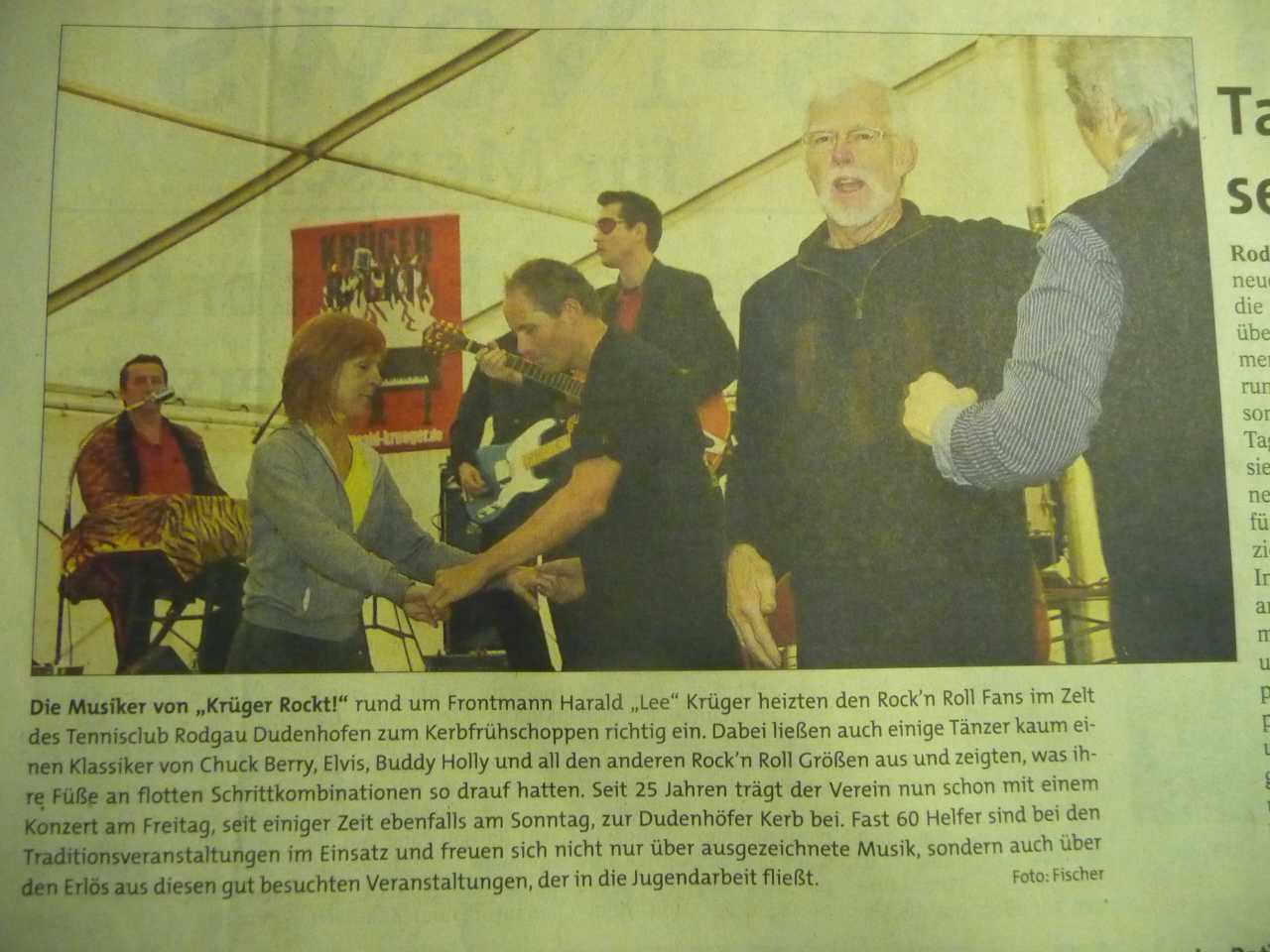 Sharon Baker Liest August 2018