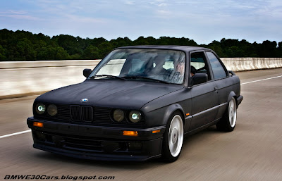 BMW E30 S52B32 BMW E30 S52B32