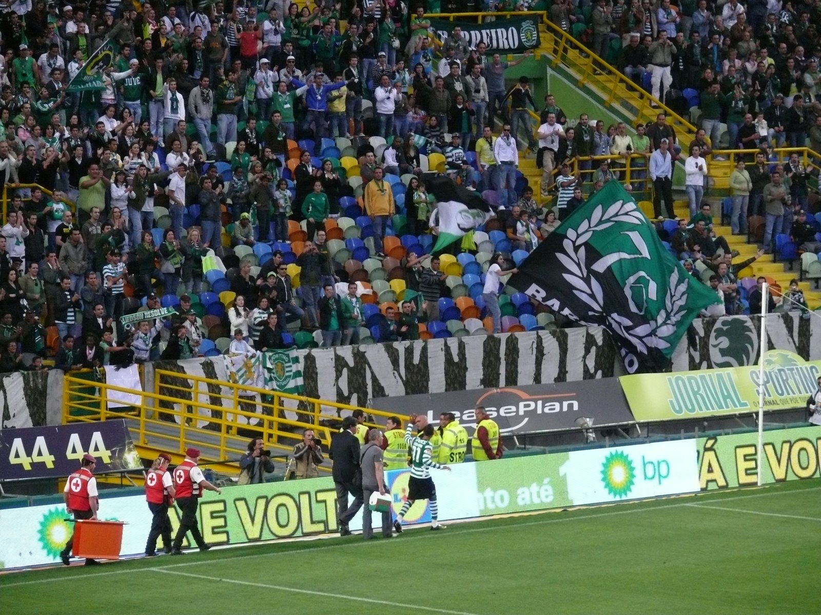 [P1000942.JPG]