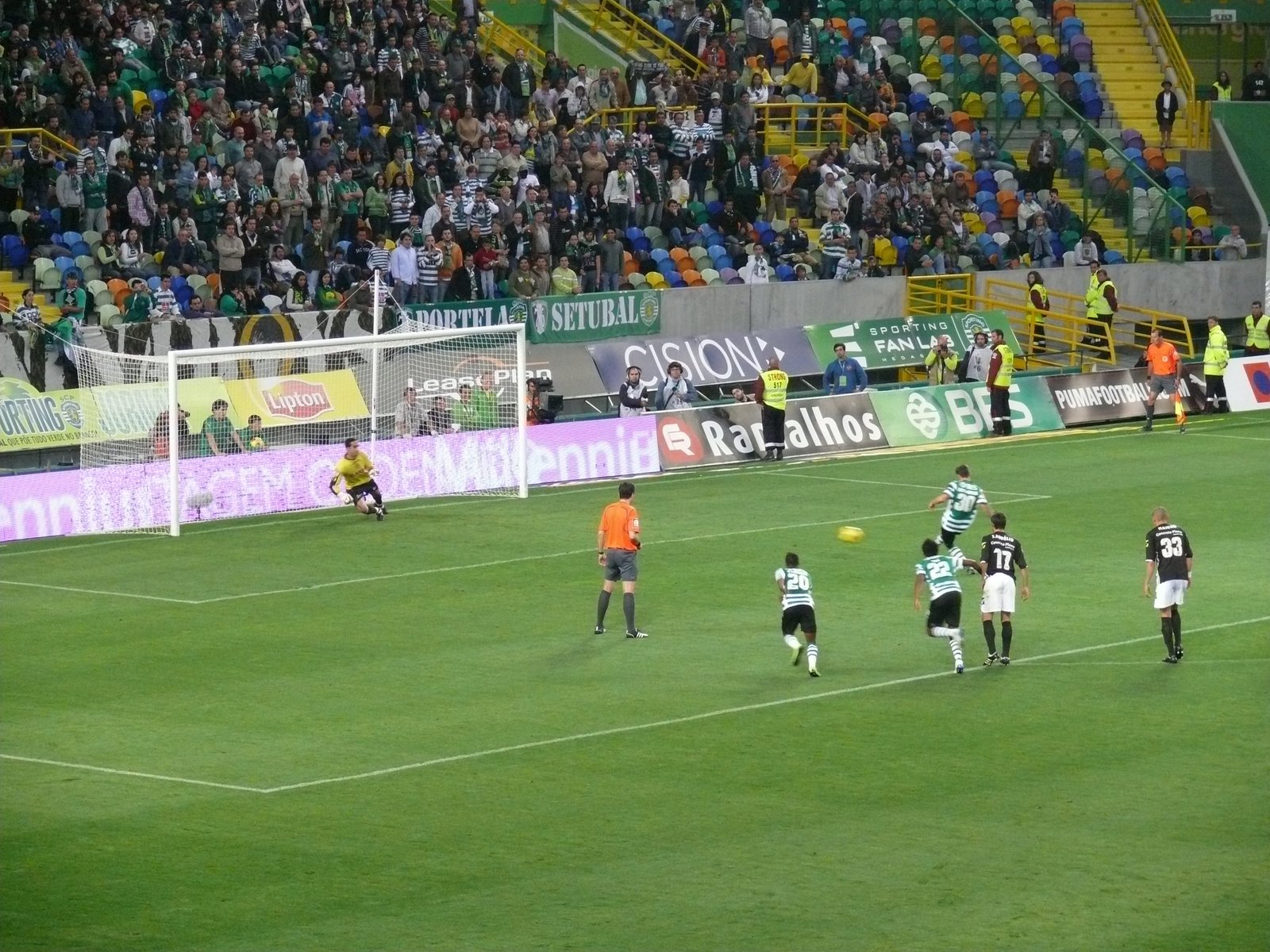 [P1000945.JPG]