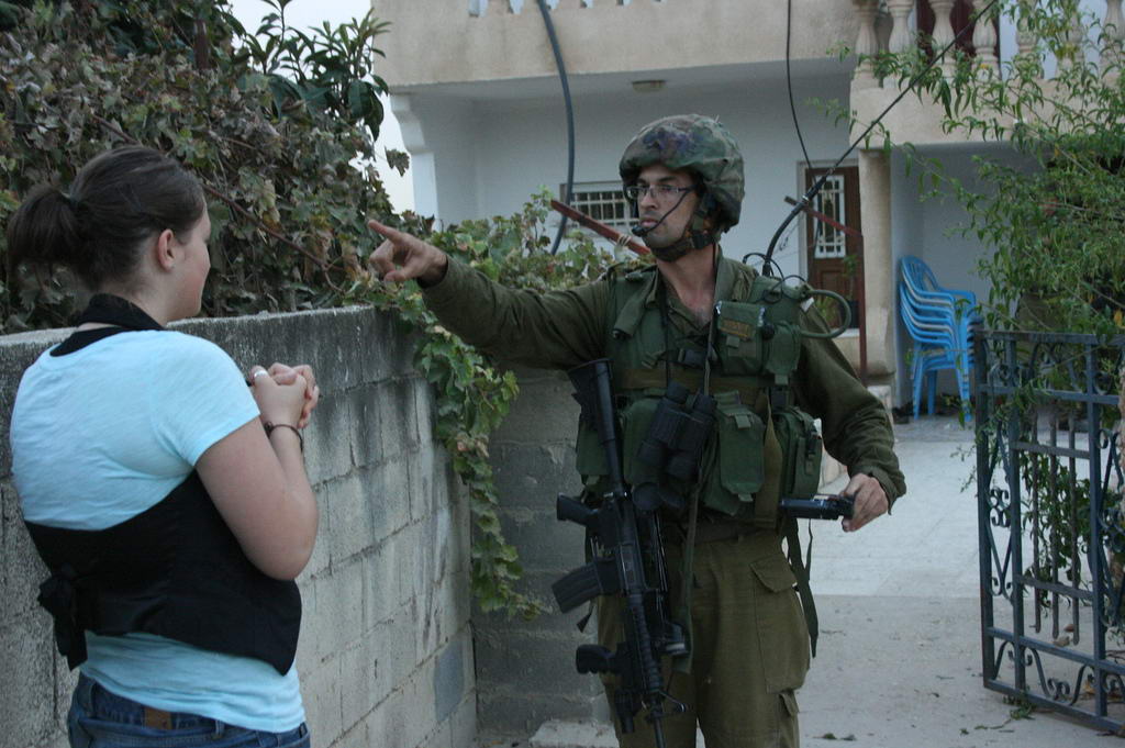 Sujandri Blog: Foto kekejaman tentara israel terhadap anak ...