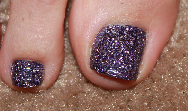 nails sydney introducing glitter