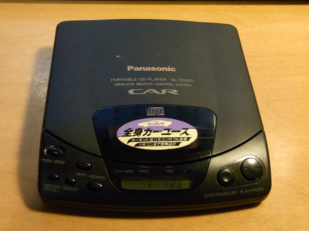 卓上オーディオ (Tabletop Audio): ポータブルCDプレイヤー(Panasonic