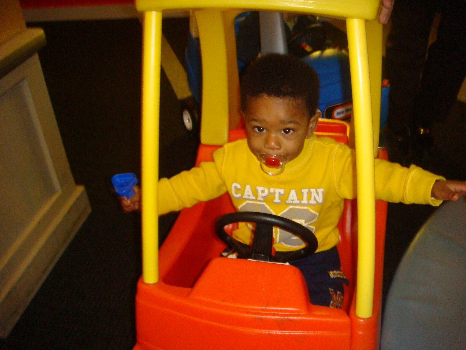 [Winter+Fun+002.JPG]