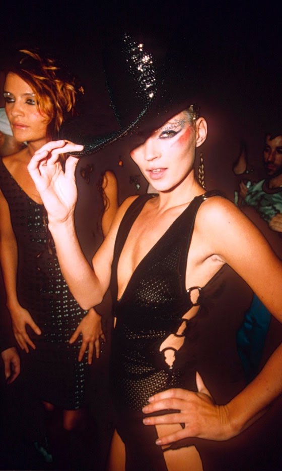 Pin by Katherine Anne on Style icons  90s supermodel, 90s supermodels,  Kate moss