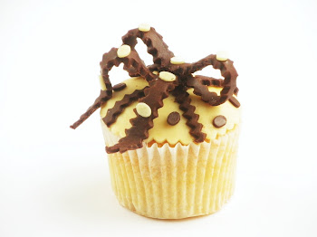 Chocolate Bow on Cupcake