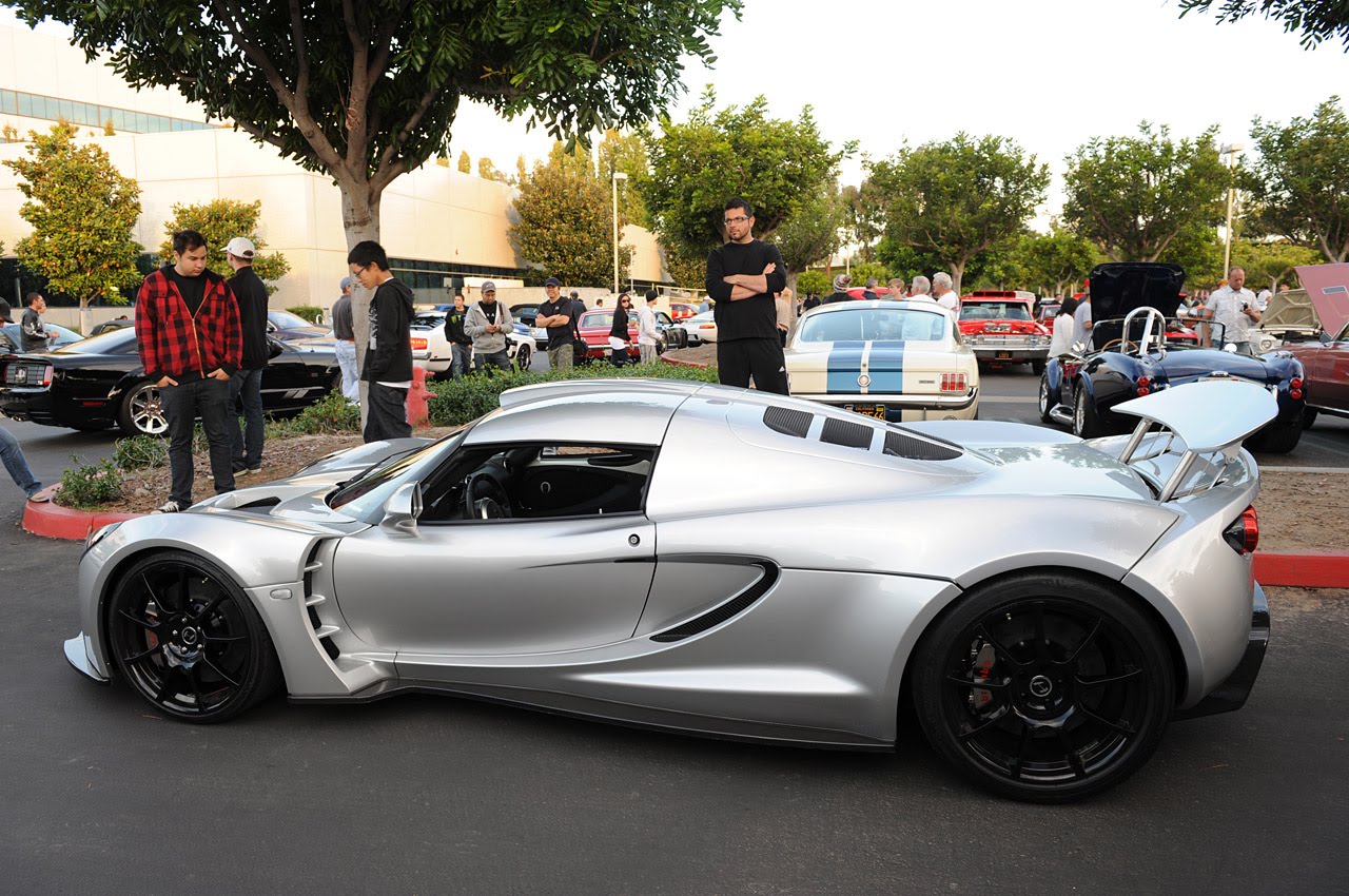 http://2.bp.blogspot.com/_9o1SDdoMyGg/TNa9D_ieTrI/AAAAAAAAAcM/XvYZ9pnOii4/s1600/04hennessey-venom-gt-cnc.jpg