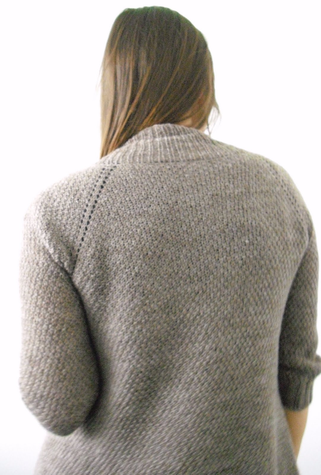 [featherweight+back.JPG]