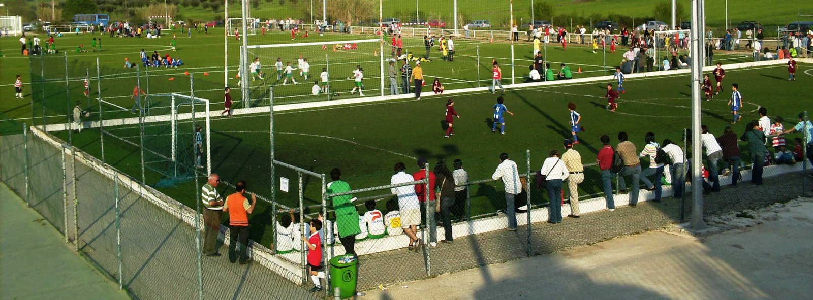 [Juve_Kids_em_Monte_Trigo.JPG]