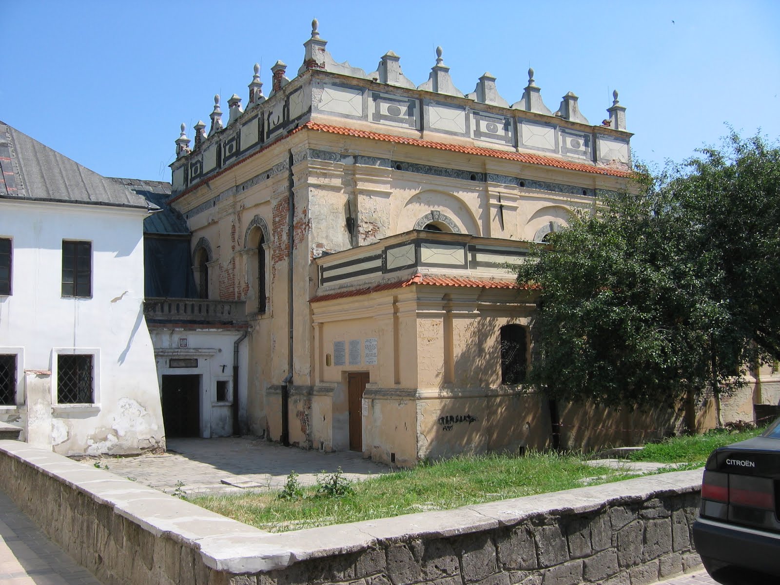 [IMG_0233.JPG]
