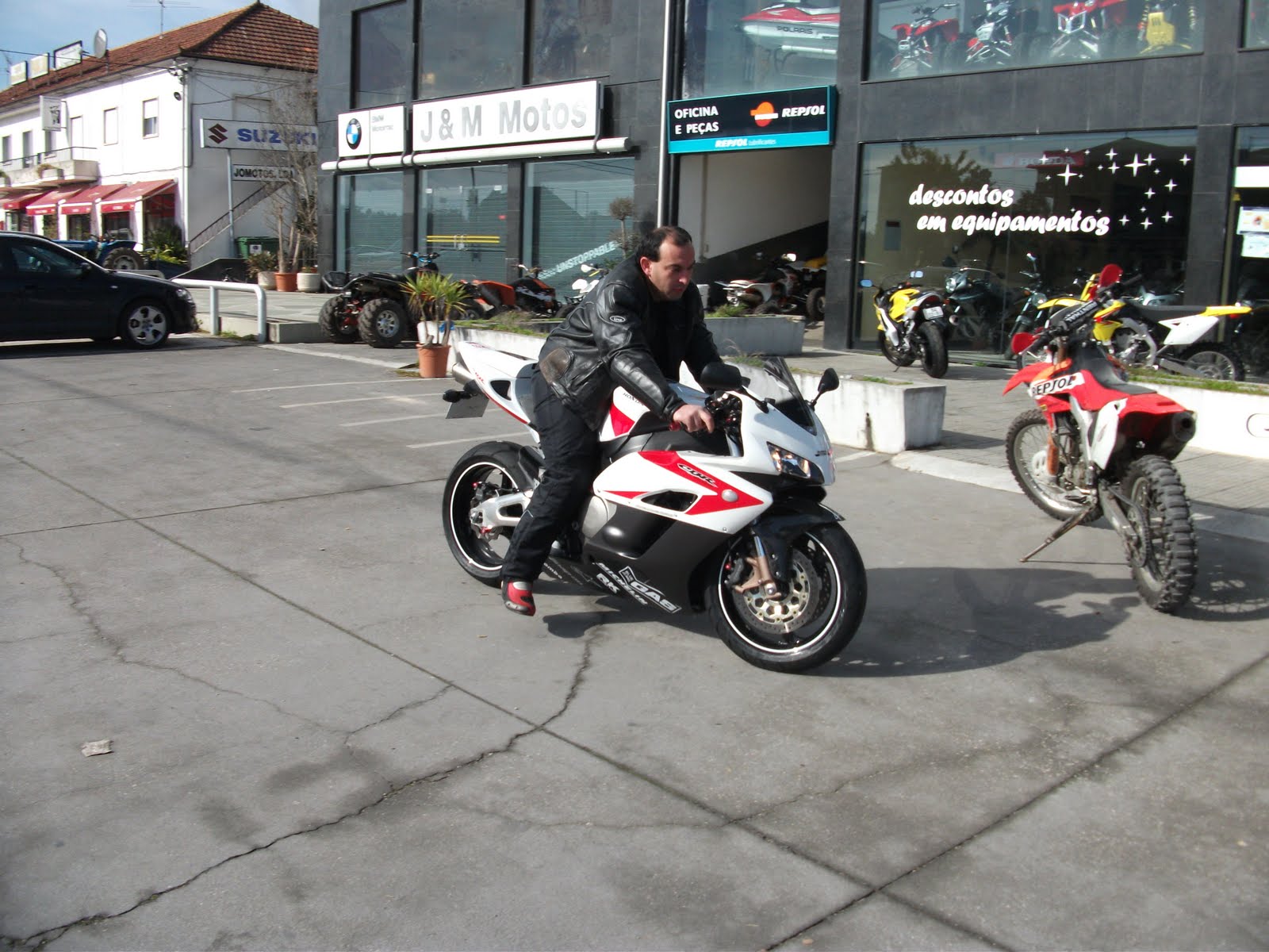 [DSCF0058.JPG]