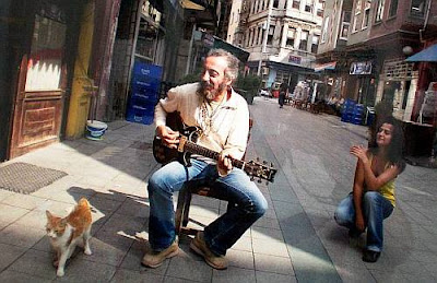 http://turkiye-ermenileri.blogspot.com/