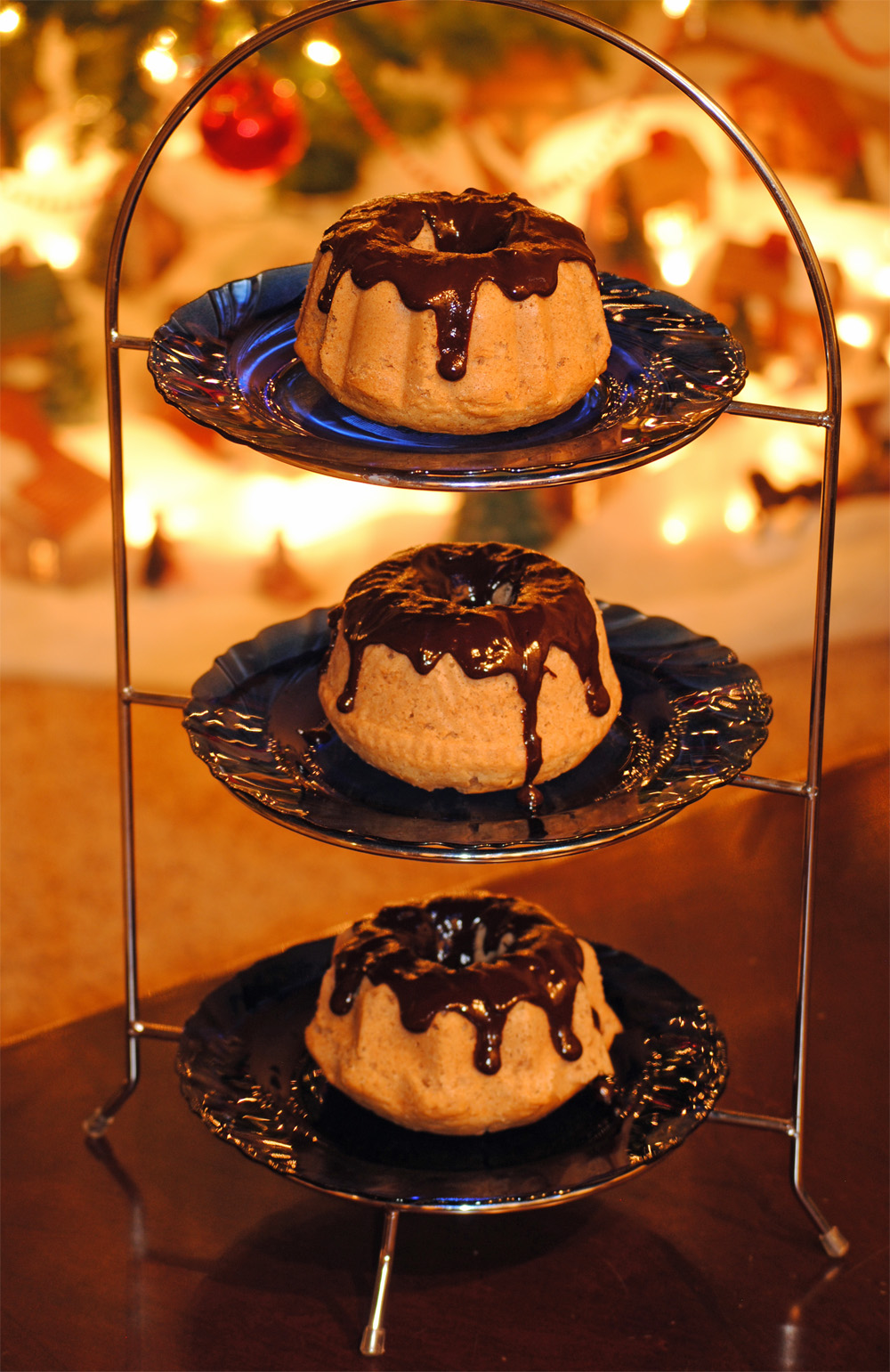 Suzy Sweet Tooth Mini Bundt Cakes