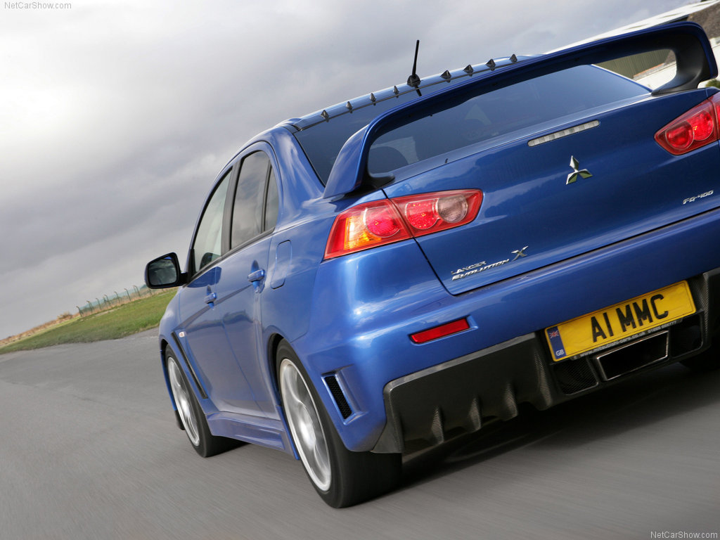 http://2.bp.blogspot.com/_9wN3KlKm2oQ/S7855xI1JSI/AAAAAAAAAHA/hETx5ZjmH1I/s1600/Mitsubishi-Lancer_Evolution_X_FQ-400_2010_1024x768_wallpaper_30.jpg