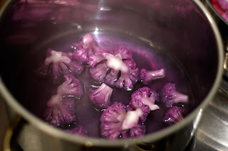 víz lila karfiol fő