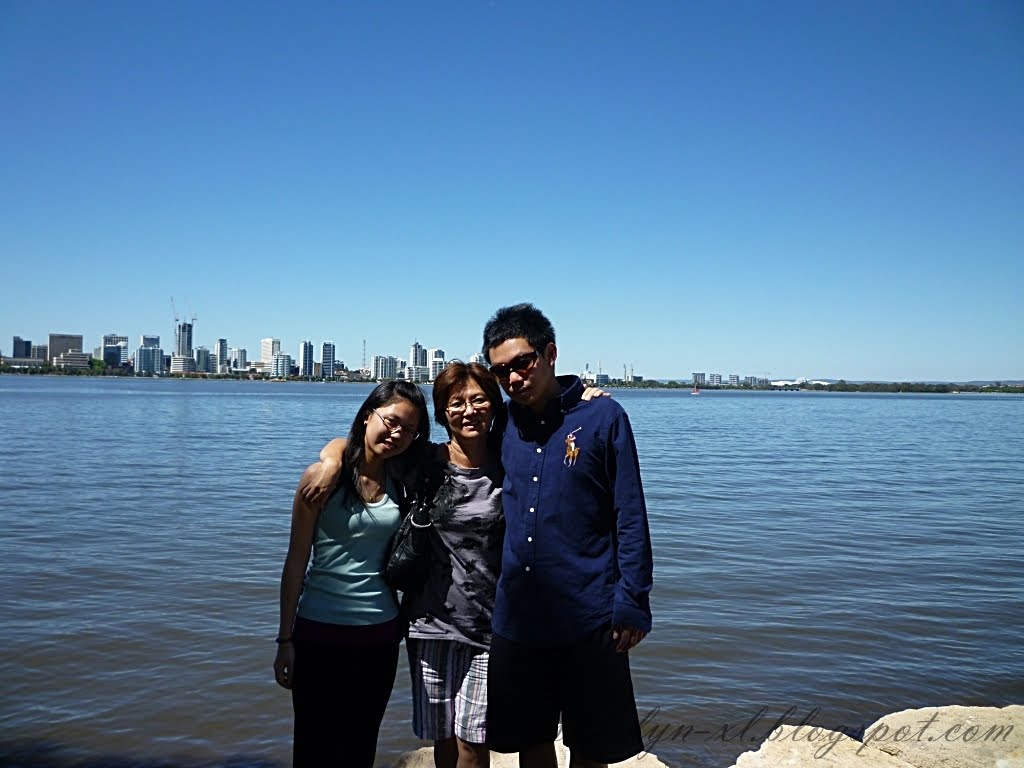 [P1010514.JPG]
