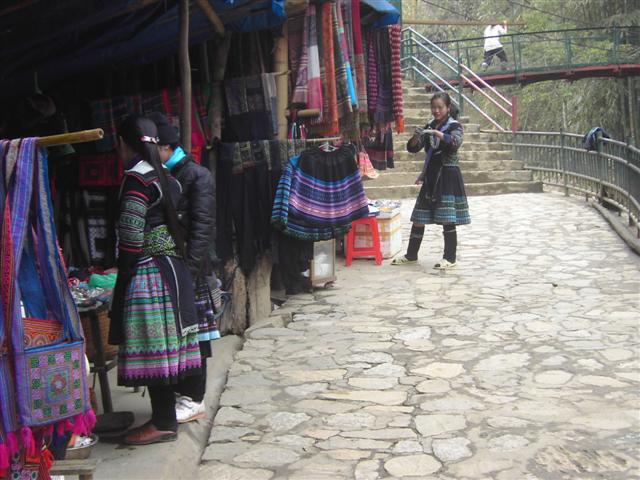 [PICT4570+(Small).JPG]