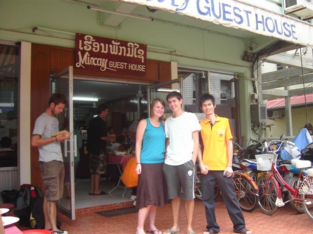 [4.PICT3987+(Small).JPG]