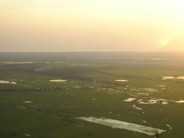 [PICT2129.JPG]
