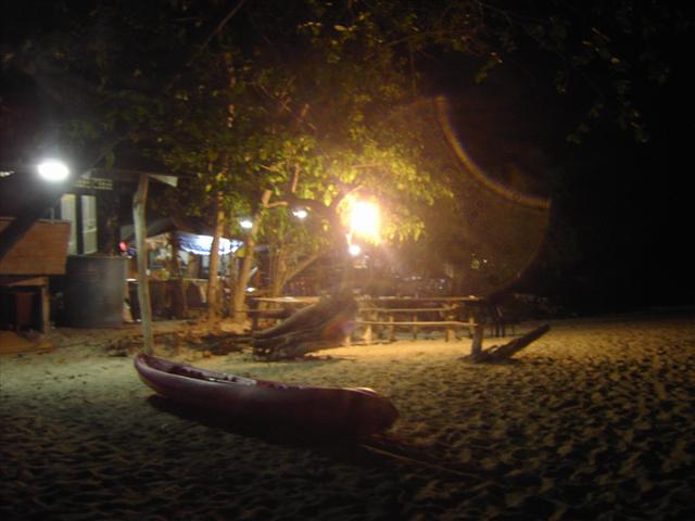 [PICT3518+(Small).JPG]