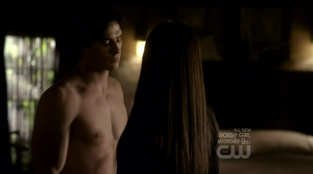 Ian Somerhalder and Zach Roerig are shirtless on the episode "A Few Go...
