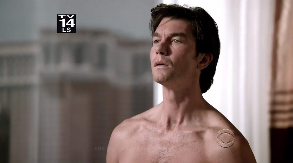 Jerry O'Connell on the Defenders s1e01 - Shirtless Men at groopii