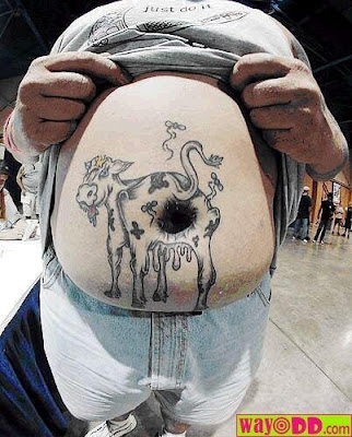 When we think of belly tattoos, one of the most likely area we think about