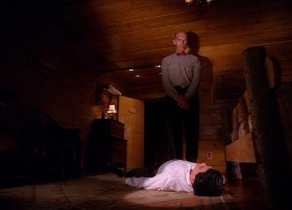 [twin+peaks+giant.JPG]